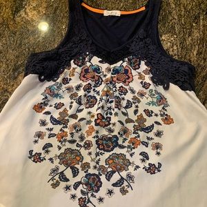 Taylor & sage floral tank top